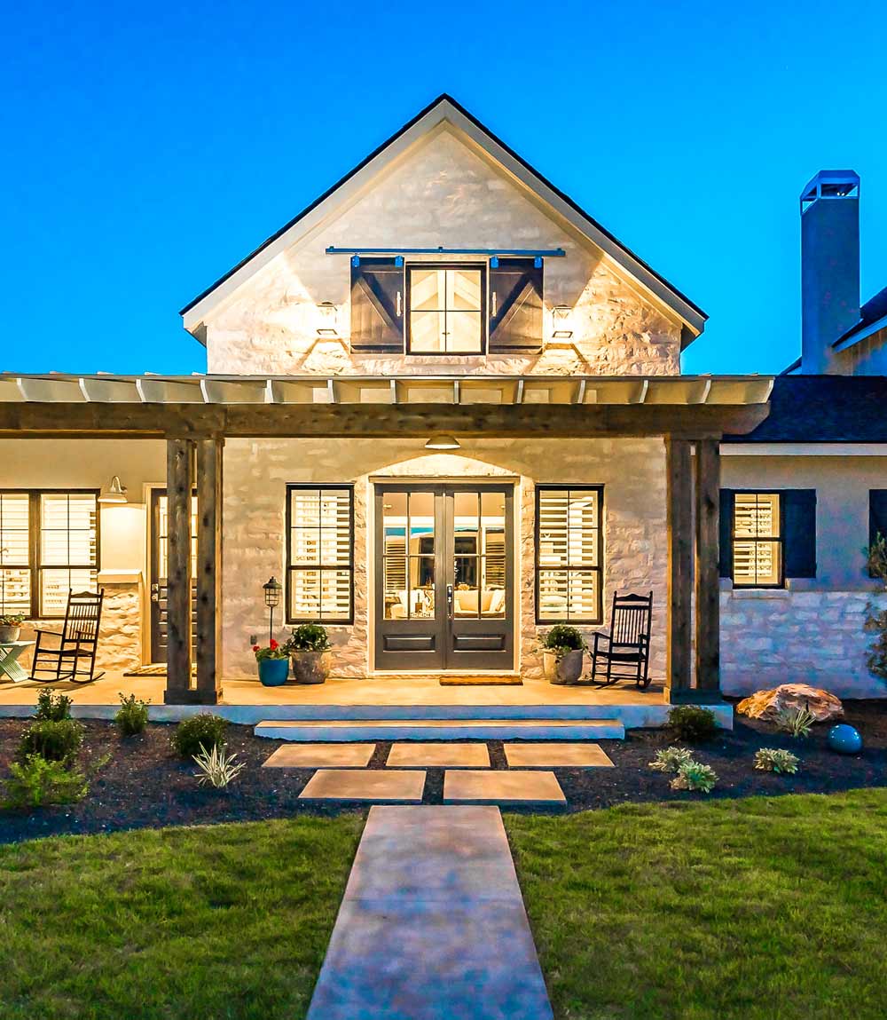 What is a Farmhouse | Farmhouse Architecture & Common Elements